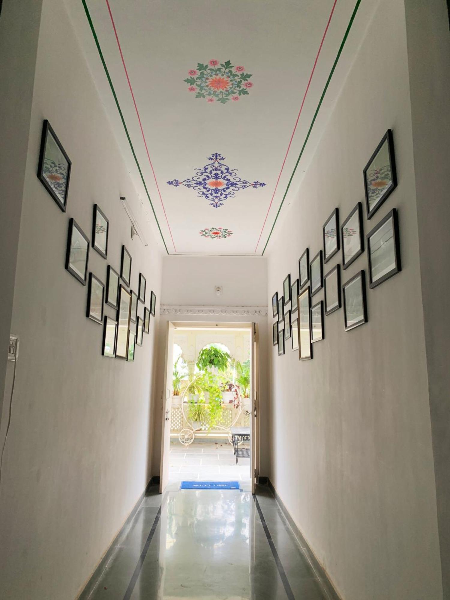 Gadh Ganesh Homestay Udaipur Exteriör bild