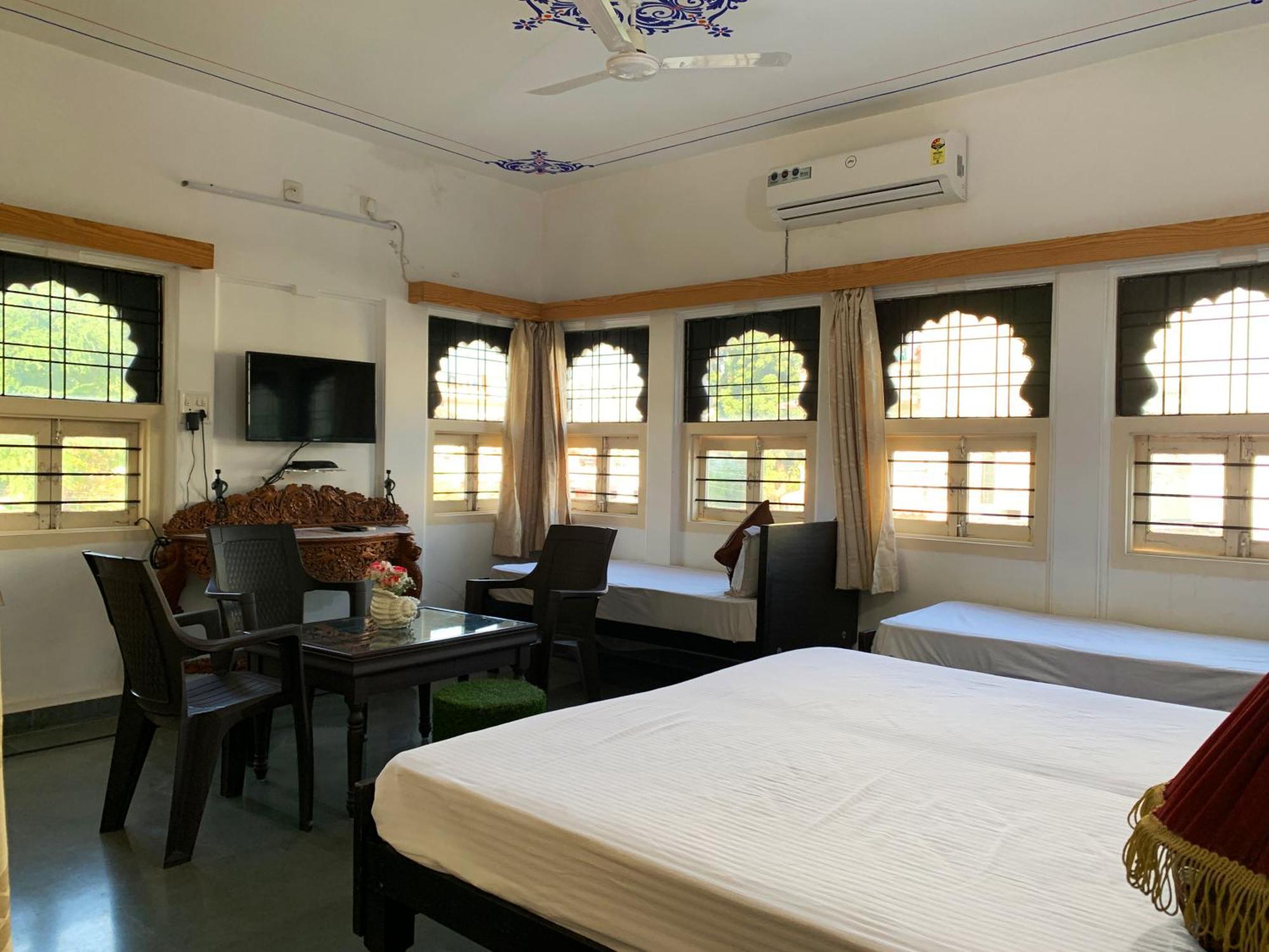 Gadh Ganesh Homestay Udaipur Exteriör bild